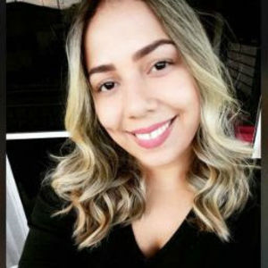 Meet your Posher, Fernanda